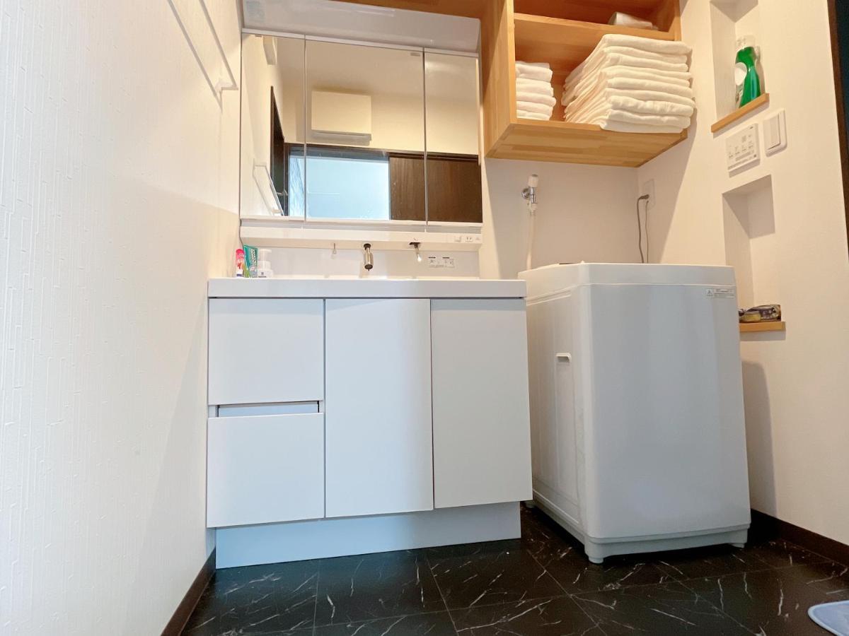 Westhouse A 天下茶屋店 Villa Osaka Exteriör bild