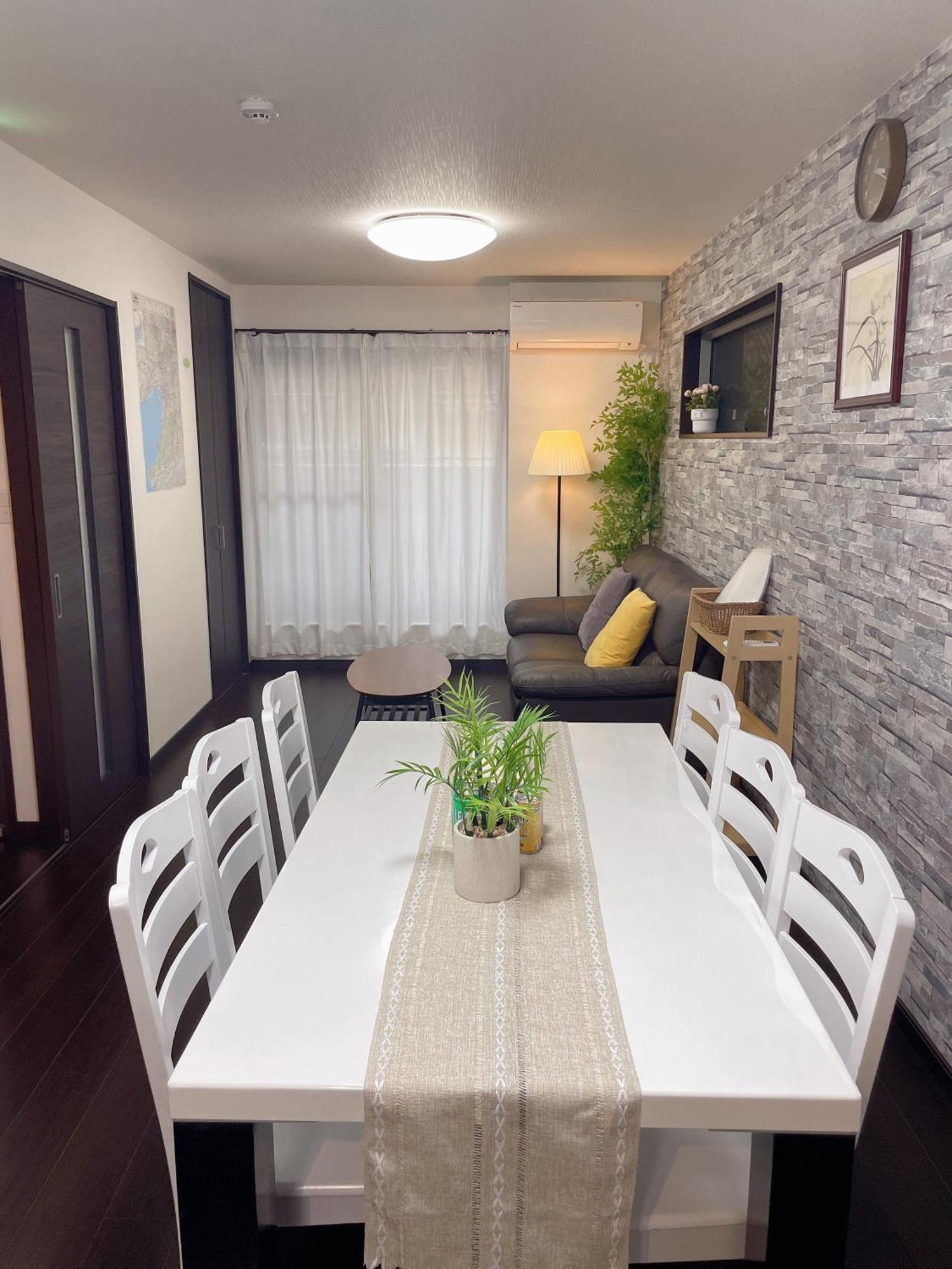 Westhouse A 天下茶屋店 Villa Osaka Exteriör bild